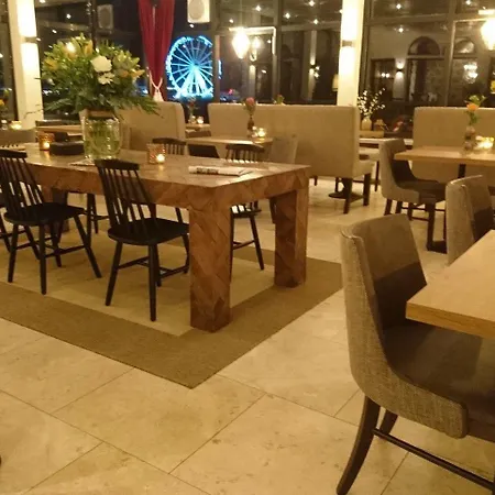 海滩酒店席凡宁根