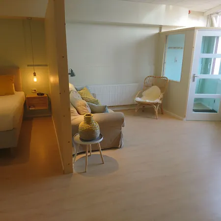 Strandhotel Scheveningen 3*