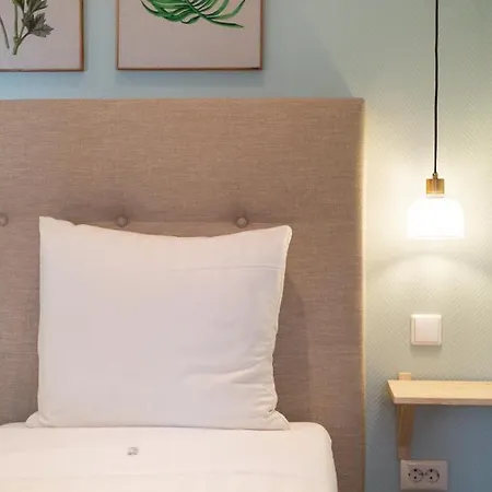 Strandhotel Scheveningen Hotel 3*