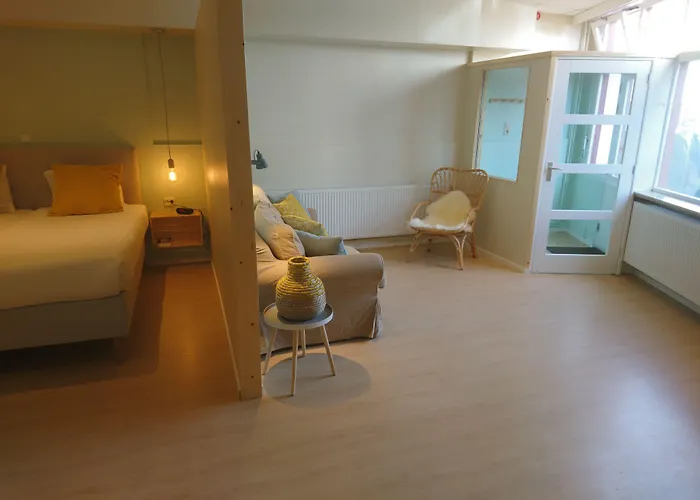 Strandhotel Scheveningen 3*