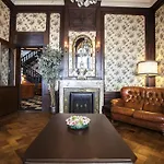 호텔 Strandhotel Scheveningen 3*