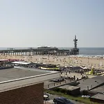 Strandhotel Scheveningen 호텔 헤이그