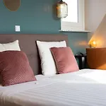 호텔 Strandhotel Scheveningen