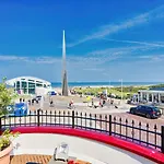 Strandhotel Scheveningen 호텔