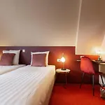 Strandhotel Scheveningen 호텔 3*