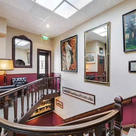 מלון Strandhotel Scheveningen