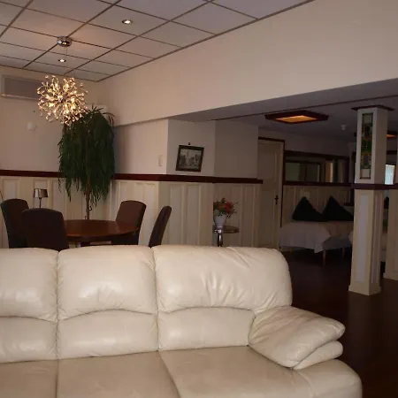 Hotel Strandhotel Scheveningen 3*