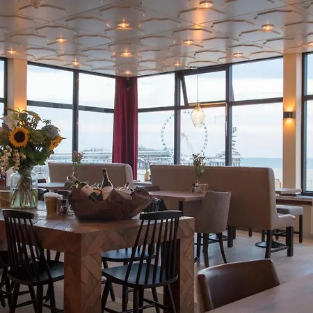 Strandhotel Scheveningen Hotel 3*