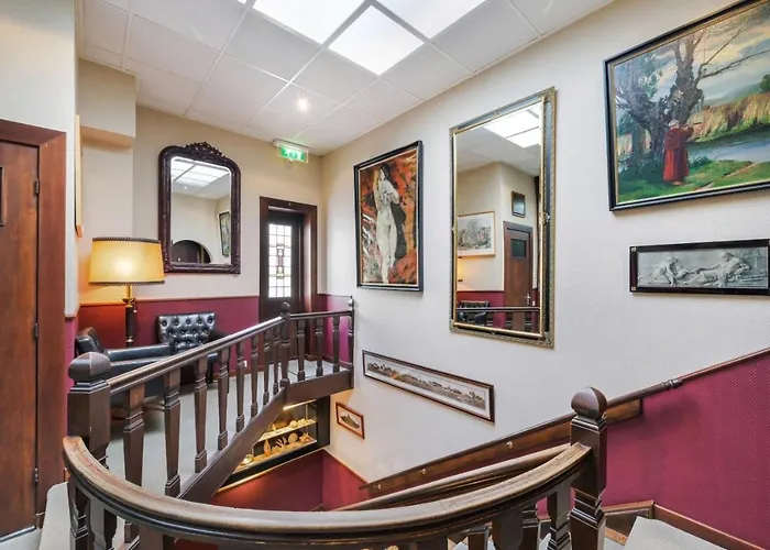 Отель Strandhotel Scheveningen