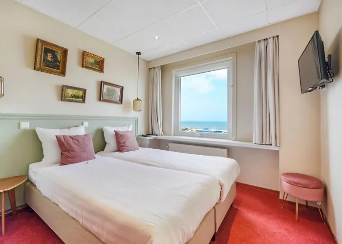 Strandhotel Scheveningen Гаага