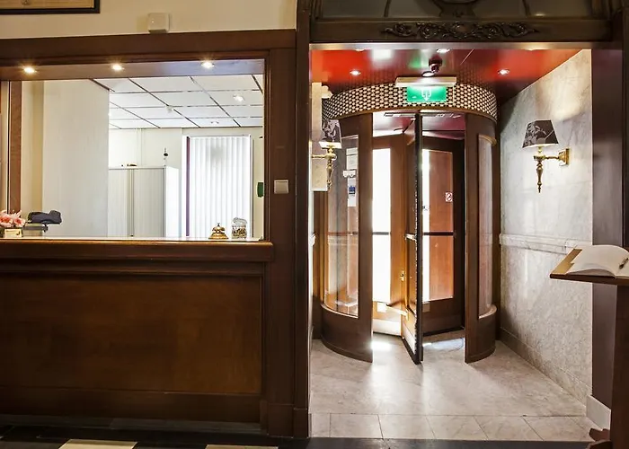 Strandhotel Scheveningen Hotel 3*