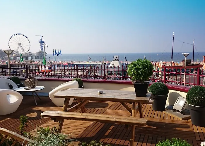 Strandhotel Scheveningen 3* Lahey