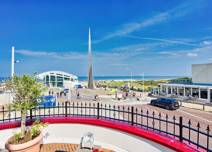 Strandhotel Scheveningen Otel