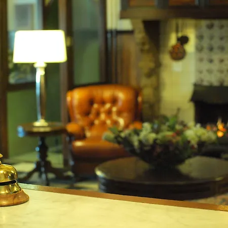 Strandhotel Scheveningen Hotell 3*