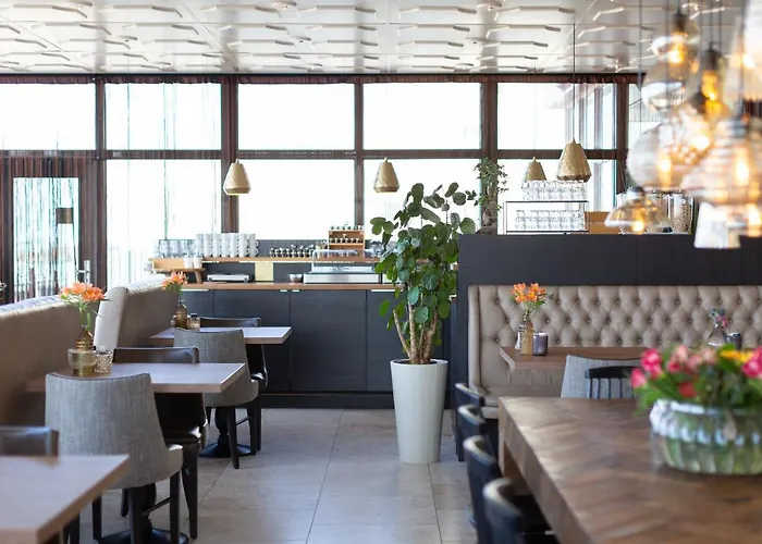 Hotel Strandhotel Scheveningen 3*